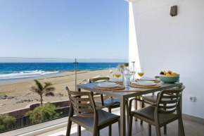 Amapola Moon -nuevo y recién reformado en primera línea de playa